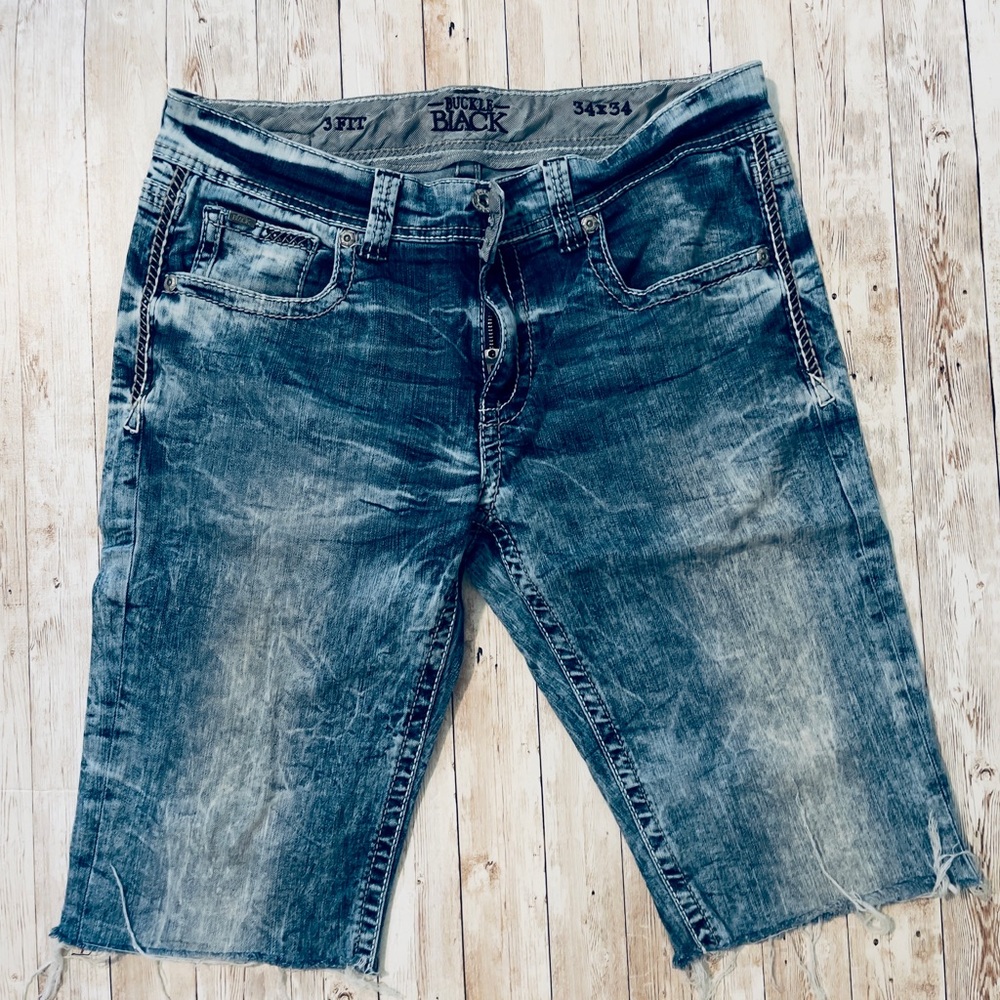 Buckle Black Cut Off Shorts